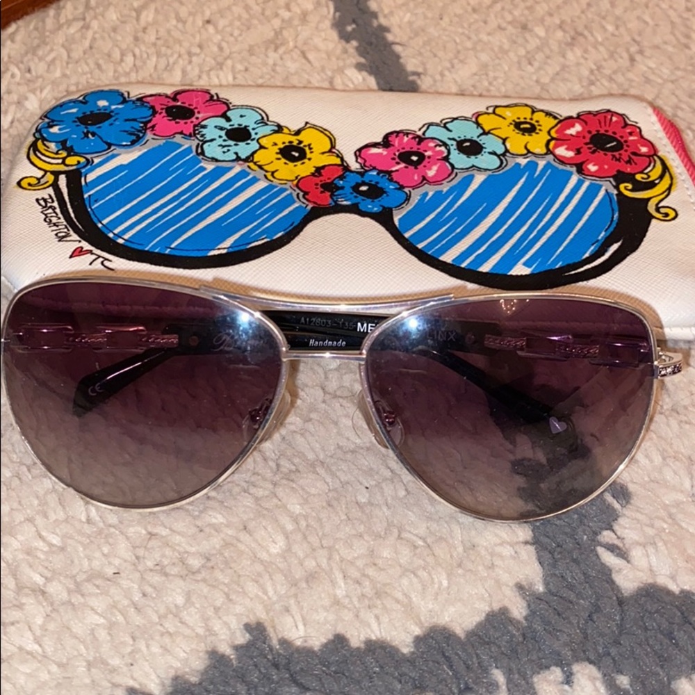 Brighton Aviator Sunglasses with case